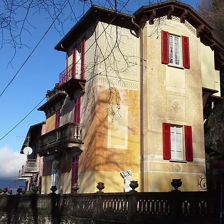 Il Balcone Sul Panzió 2*