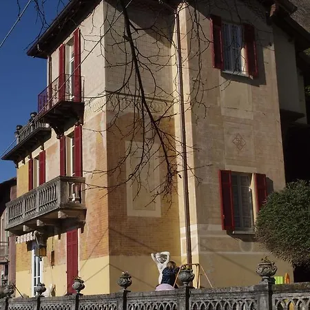 Il Balcone Sul Panzió 2*