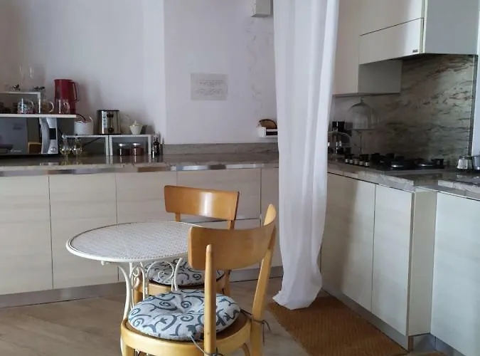 Il Balcone Sul 3* Брунате
